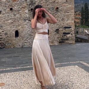 ALC Cream Blazer Elegant Skirt set brand new never worn